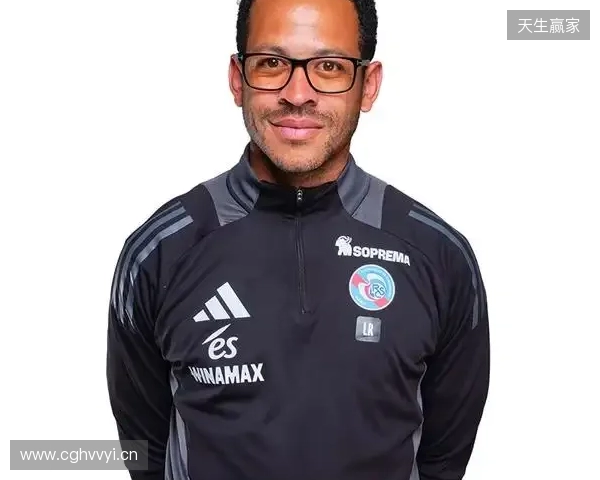 詹俊：罗塞尼尔爱用新人和切尔西挺搭；需要先获得“队委会”信任